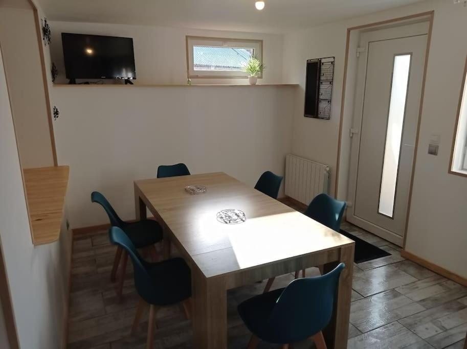 Maison De Campagne Avec Cour Sées 외부 사진